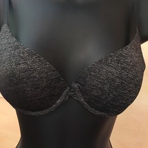 Victoria’s Secret Uplift Semi Demi Bra